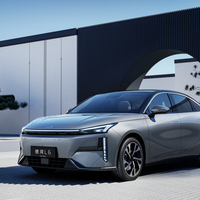 Modèle à succès pour Geely Galaxy L6 140 km EM-i, édition de base PHEV à succès avec autonomie de 60 km, voitures neuves berlines à prix abordable en stock