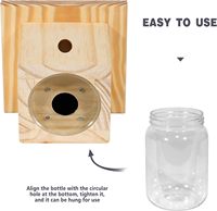 Piège d'abeille de charpentier en bois pour les pièges d'abeille de charpentier suspendus de nature extérieure avec le pot en plastique
