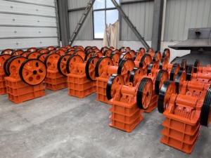 Concasseur à mâchoires 10 Tph facile à utiliser pour le concassage primaire de pierres, graviers et granits dans l'exploitation minière - Product Image 6