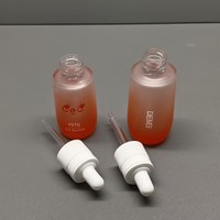 Vente en gros de flacons compte-gouttes ronds en plastique PET de luxe personnalisés, contenants vides de 30 ml pour huiles essentielles et emballages cosmétiques