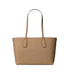 Large Capacity Genuine Leather Tote <b>Bag</b> for Women – Stylish Shoulder & Crossbody <b>Bag</b> Texture - Product Image 1