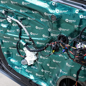 Rouleaux ODM 50 MIL de matériau insonorisant automobile en butyl, <span class=keywords><strong>tapis</strong></span> auto-adhésifs en aluminium pour la réduction du bruit et l'insonorisation des voitures - Product Image 6