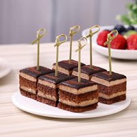 Fourchettes à fruits en bambou, pics à dessert, bâtonnets en bois jetables pour les collations et le service de desserts lors de fêtes