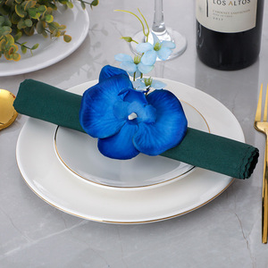Portatovaglioli fiori di orchidea fatti a mano portatovaglioli fiori blu fai a mano anelli di fibbie per la cena di nozze decorazione della tavola - Product Image 2