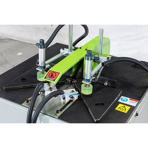 Machine de découpe d'aluminium JUNDE 2.2kw à lame relevable de précision, tête simple, 45 et 90 degrés - Product Image 4