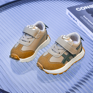 2025 primavera y otoño nuevo estilo antideslizante zapatos deportivos de cuero para niños de suela blanda al por mayor - Product Image 3