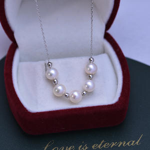 Collier de perles d'eau douce blanches de 6 à 7 mm, pendentif en perle presque sans défaut, argent S925, visage souriant, design simple et élégant pour femmes - Product Image 4