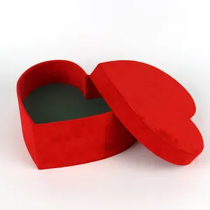 High-end personalized design large flower red heart shaped box for fiancee reasonable price gift box packaging large flower box