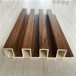 WPC-Innenwandplatten für Innenausbau mit Holzmaserung