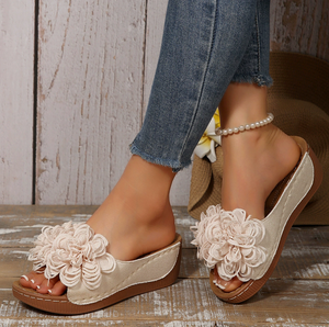 Vendita calda all'ingrosso della fabbrica di moda Casual <span class=keywords><strong>sandali</strong></span> donna spiaggia fiori scarpe plateau pantofole - Product Image 6