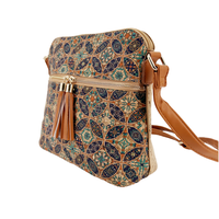 Tas bentuk cangkang Bohemian untuk wanita dengan bahan gabus cetakan bunga dan rumbai gaya antik tas selempang kustom tersedia