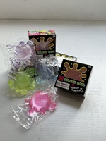 Balle anti-stress en forme de goutte d'eau - Matériau TPR, design imprimé, apparence amusante et mignonne, petit rebond lent, ne colle pas aux mains