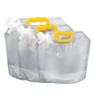 1L 2L 5L şeffaf plastik katlanabilir Stand Up taşınabilir hafif su depolama ambalaj taşıyıcı Tank konteyner çantası emzik