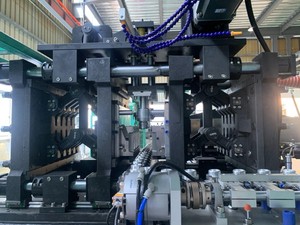 Máy đúc thổi căng Công suất 5l-20l cho chai Nước sản xuất khối lượng lớn mỗi lần thổi - Product Image 6