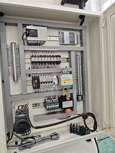 Pressa Pneumatica CNC Colgar <span class=keywords><strong>YPA</strong></span> 110T con Alimentatore Automatico Multifunzionale per Punzonatura e Taglio Metalli, Motore da 5,5kW - Product Image 3