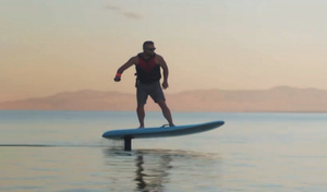 2025++ New Arrival Carbon Fiber E-Foil <strong>Electric</strong> <strong>Surfboard</strong> 8KW Powered CE MSDS Approved 48V Battery Remote Control Bag Accessory - Product Image 6