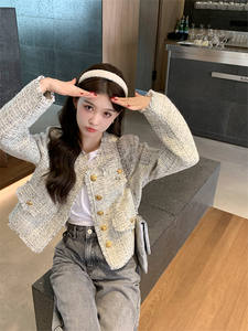 Giacche eleganti da <span class=keywords><strong>donna</strong></span> di alta qualità <span class=keywords><strong>in</strong></span> <span class=keywords><strong>Tweed</strong></span> giacche di lusso con bottoni coreani cardigan completo cappotto <span class=keywords><strong>in</strong></span> misto lana <span class=keywords><strong>Blazer</strong></span> corti da <span class=keywords><strong>donna</strong></span> - Product Image 3
