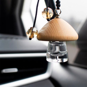 Clip di sfiato diffusore di profumo per auto in vetro Premium ideale per deodoranti per auto di lusso - Product Image 6