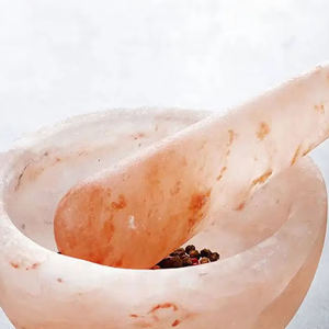 Mortier et pilon en sel rose de l'Himalaya sculpté à la fleur, article de décoration pour la maison, mortier et pilon de haute qualité - Product Image 2