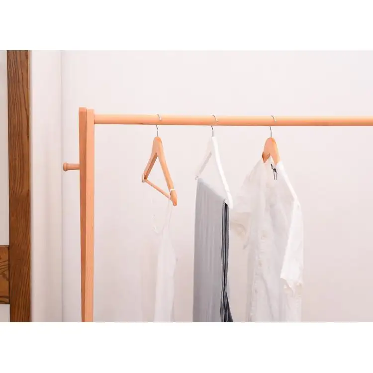 Vente en gros Cintres minces en bois avec logo pour salle de bain et cuisine Cintres en bois à un niveau pour vêtements suspendus