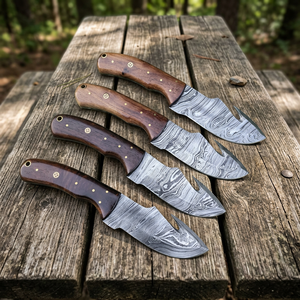 Couteau à lame fixe Drop Point en acier Damas, manche en bois Pakka bleu, couteau de survie pour le camping et le bricolage - Garantie 3 ans, prix abordables - Product Image 1