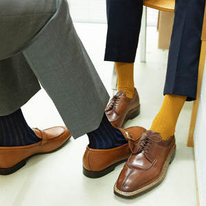 Chaussettes fines <span class=keywords><strong>en</strong></span> jacquard <span class=keywords><strong>de</strong></span> qualité supérieure pour hommes, mi-hautes, unies, couleurs vives, confort luxueux pour le gentleman élégant - Product Image 3