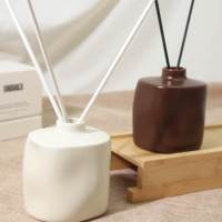 Diffuseur de parfum en céramique artisanal C&H Wholesale avec logo personnalisé et huile essentielle pour la maison