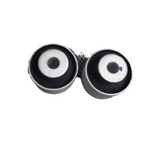 Bujes de Brazo de Control Superior L8WD407515 para Audi Q7, Repuestos de Suspensión - Product Image 5