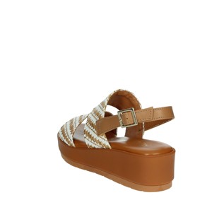 Sandali con tacco aperto a punta estiva da 91 M con soletta in gomma resistente e soletta in PU con comodo zeppa in pelle - Product Image 2