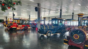 Fiberglass Material Handmade Customized Trackless <b>Train</b> for Entertainment Venues New <b>Train</b> for Sale - Product Image 6