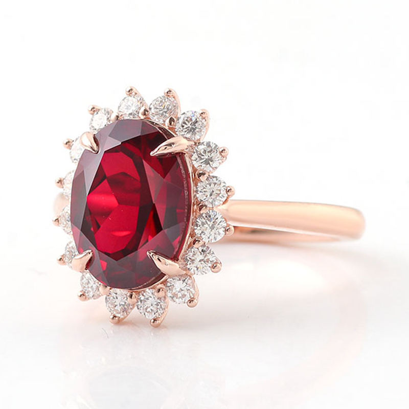 Bague RUBIS de laboratoire en or massif 18 carats