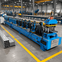 Ligne de production entièrement automatique et personnalisée de poutrelles en acier M pour les projets d'entrepôts et de bâtiments en acier – Machine de profilage à froid