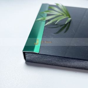 JYF OEM Factory EX048 Moldura de Metal de Acero Inoxidable Personalizada, Diseño Moderno, Accesorios Impermeables y Duraderos para Bordes de Pared - Product Image 3