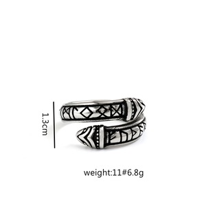Anillo Vikingo con Serpiente de Yunnique, Anillo Redondo de Acero Inoxidable Unisex con Diseño Geométrico de Animal, Joyería para Regalo - Product Image 5