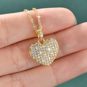 Collier pendentif en forme de cœur en cuivre plaqué or 14 carats micro-pavé de zircon, vente en gros d'usine, bijoux délicats pour femmes, usage quotidien - Product Image 5