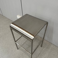 Tabouret de bar moderne, industriel, minimaliste et écologique, avec structure en acier inoxydable, pour la maison, l'hôtel, la salle à manger, le centre commercial, le salon, l'extérieur
