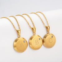 Collier avec pendentif rond personnalisé en acier inoxydable plaqué or, lettre initiale, alphabet, charme en zircon, cadeau d'anniversaire pour femme