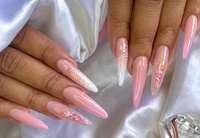Ongles à presser longs et fins, style stiletto, dégradé violet et pois noirs avec papillons 3D et perles, capsules d'ongles en acrylique à couverture complète