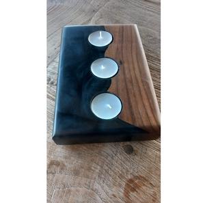 Porte-bougie en résine et bois durable, design artisanal de qualité supérieure combinant du bois naturel et de la résine, idéal pour les centres de table et les repas. - Product Image 1