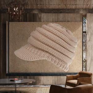 Gorro de Invierno para Mujer, Deportivo y de Viaje, Tejido Grueso con Diseño a Rayas, Estampado Puff, 100% Acrílico, Venta al Por Mayor, Personalizado OEM - Product Image 3