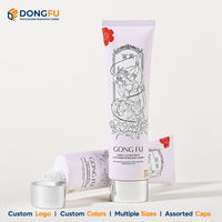 Tube cosmétique ovale mat personnalisé en PE souple de 50 ml avec bouchon argenté, couleur et logo personnalisés, pour sérum, lotion, crème et soins de la peau