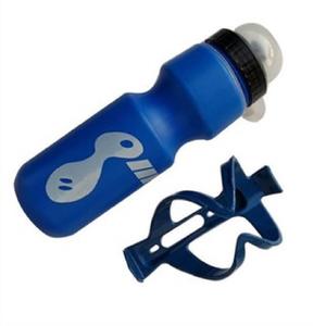 Bouteille d'eau pour vélo Discovery 750 ml en plastique léger avec accessoire porte-bouteille - Product Image 5