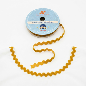 ริบบิ้นกำมะหยี่สีมัสตาร์ดโกลด์ขนาด 15 มม. ขอบหยัก สำหรับตกแต่งเสื้อผ้าสไตล์เรโทร คอทเทจคอร์ อุปกรณ์งานฝีมือ ขายส่งจากสหรัฐอเมริกา - Product Image 4