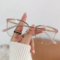 Elegantes Gafas de Sol Plegables con Montura Completa de Metal, Diseño Ojo de Gato, con Incrustaciones de Diamantes, para Mujer, Entrega Rápida, Venta al Por Mayor