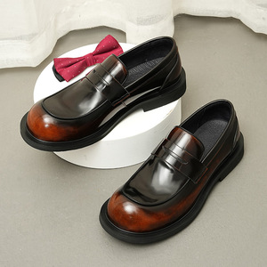 Chaussures en cuir pour hommes, grandes tailles, aspect haut de gamme, cuir brillant, coupe <span class=keywords><strong>large</strong></span>, mocassins décontractés d'été pour affaires - Product Image 1