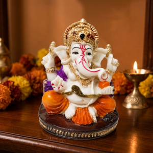 Statue de Ganesha en résine faite à la main par Nirmala Handicrafts, souris couronnée |   Décoration de table pour temple domestique traditionnel de Diwali - Product Image 2