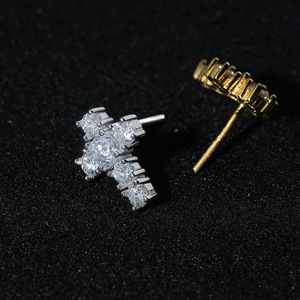 Cross <b>Stud</b> <b>Earrings</b> Zirconia Claw Setting Platinum Gold <b>For</b> <b>Men</b> And Women Fashion Jewelry - Product Image 3