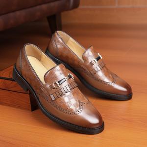 Chaussures habillées pour hommes en PU, style Oxford pointu, mocassins formels imperméables pour la marche, idéales pour l'automne, les mariages et les soirées - Product Image 6