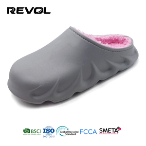 Sabot d'hiver imperméable et antidérapant à bout fermé avec doublure en fourrure, en EVA pour la tige et la semelle extérieure - Style coréen, résistant à l'usure - Product Image 1