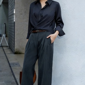 <span class=keywords><strong>Pantaloni</strong></span> da donna grigio scuro a vita alta, a gamba larga, a righe, <span class=keywords><strong>con</strong></span> pieghe frontali e cintura, per ufficio e tempo libero - Product Image 3